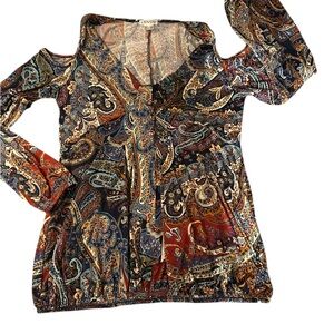 VENUS Colorful Paisley cold shoulder, V-neck size large